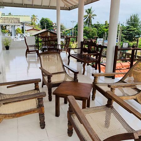Sam'S Guest House Unawatuna Ngoại thất bức ảnh